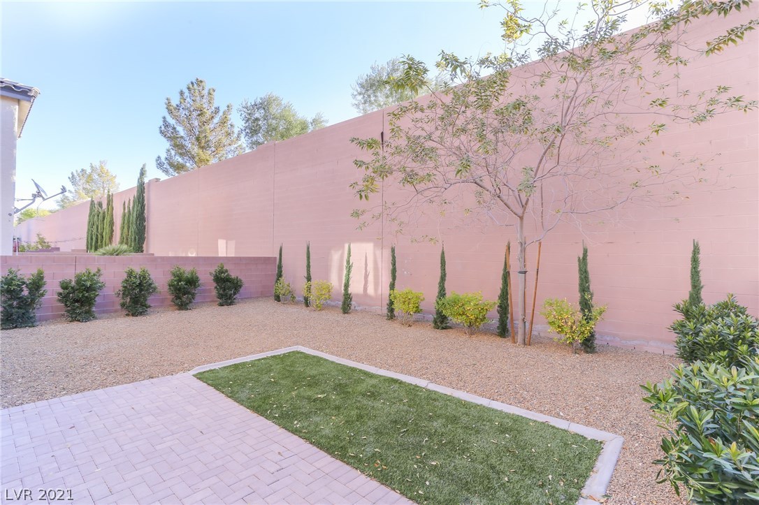 2325 Rue Royale Street Henderson, NV 89044 - Photo 23 of 30 Gallery Image 23