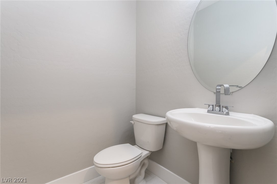 2325 Rue Royale Street Henderson, NV 89044 - Photo 10 of 30 Gallery Image 10