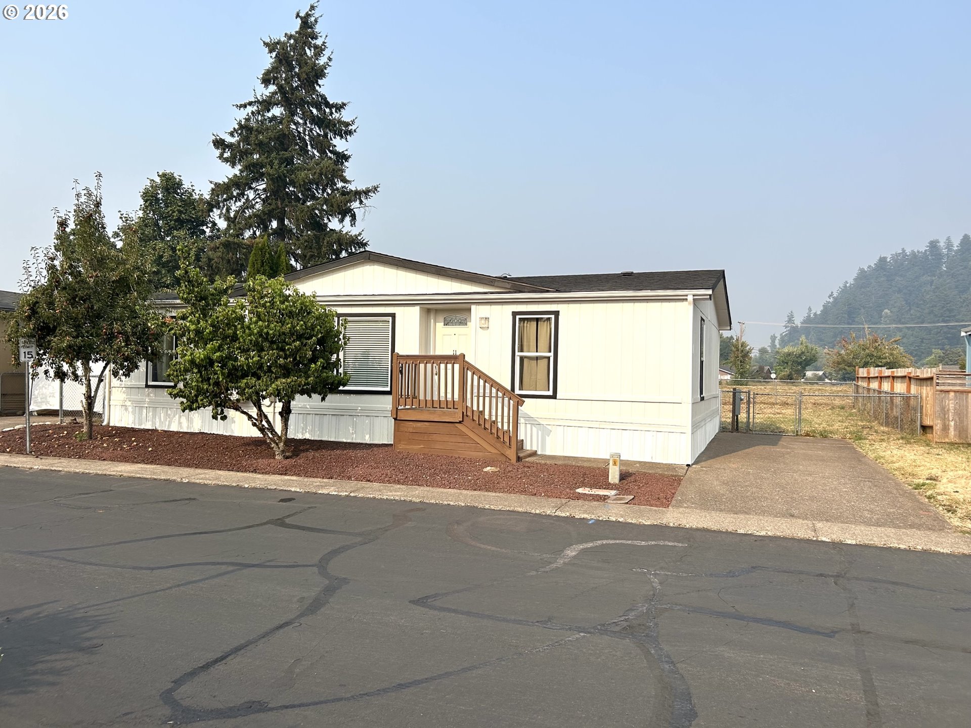 5660 Daisy Street, Unit 11 Springfield, OR 97478 - Photo 1 of 14 Gallery Image 1