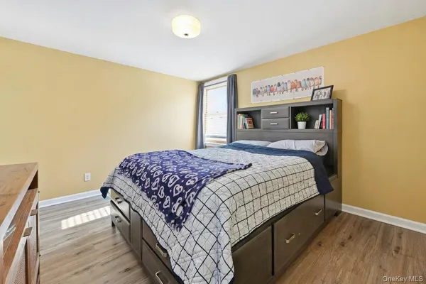 $380,000 | 36 Woodlawn Avenue, Selden, NY 11784