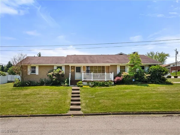 $229,500 | 131 Crisswill Road, St. Clairsville, OH 43950