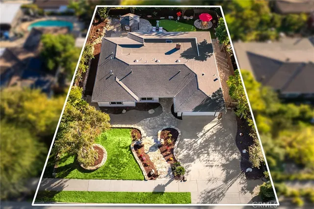$1,639,000 | 326 East Sierra Madre Avenue, Glendora, CA 91741