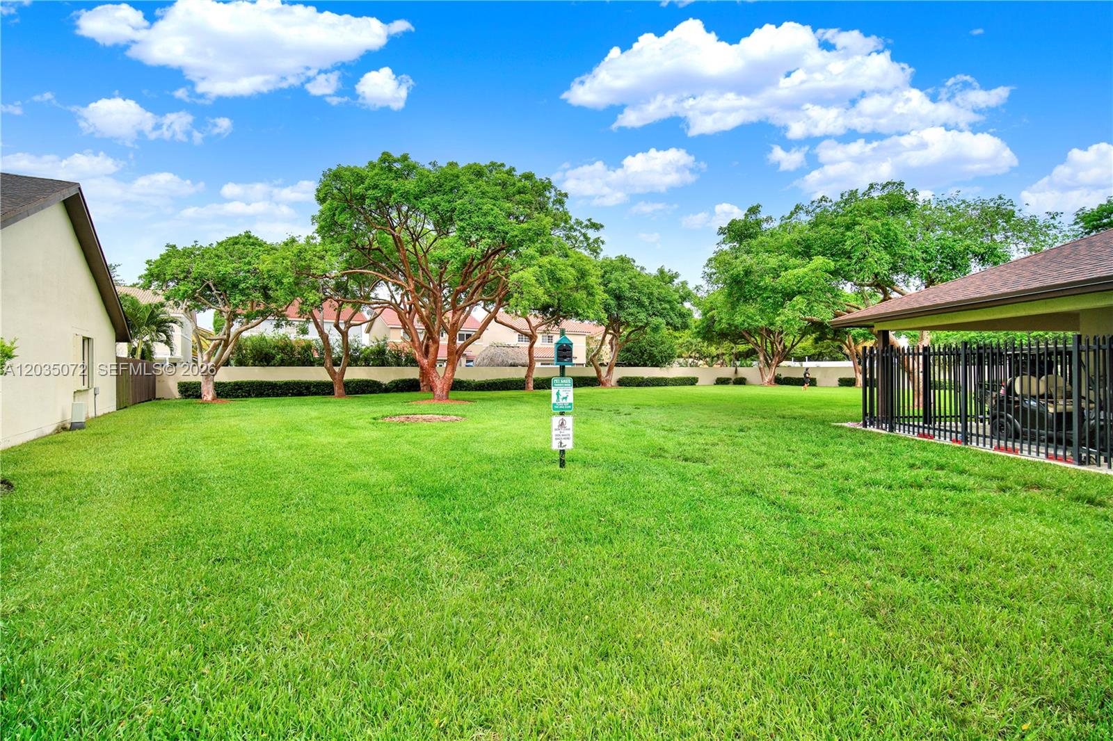 10044 Southwest 137th Place Miami, FL 33186 - Photo 36 of 38