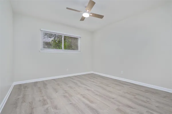 $2,200 | 520 Cutty Trail, Unit B, Lakeway, TX 78734