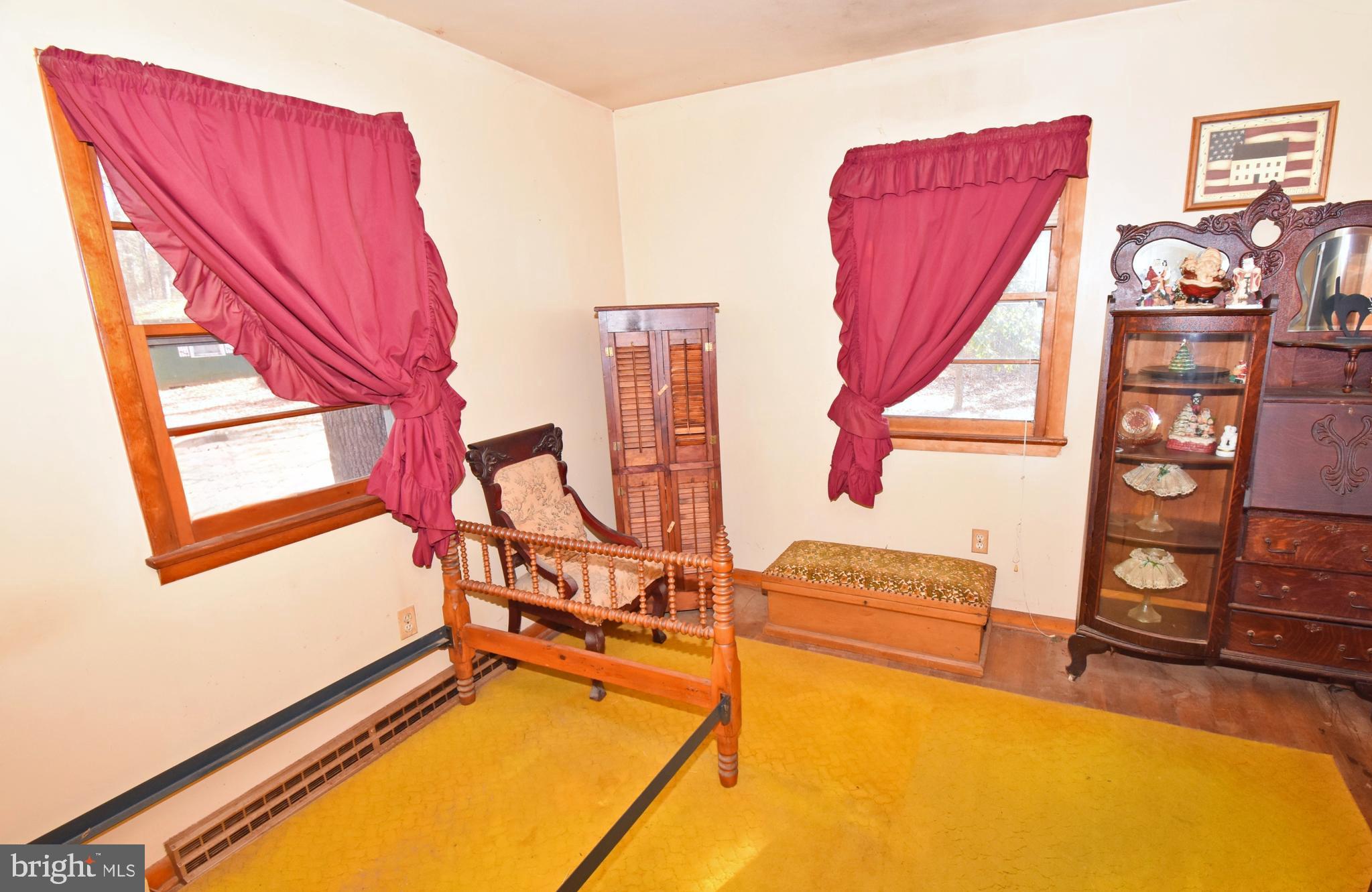 4301 Tyaskin Road Tyaskin, MD 21865 - Photo 19 of 43 a view of a room with gym equipment