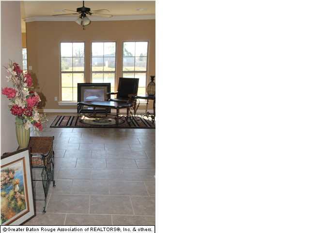39533 Rue Royale Prairieville, LA 70769 - Photo 5 of 13 Gallery Image 5