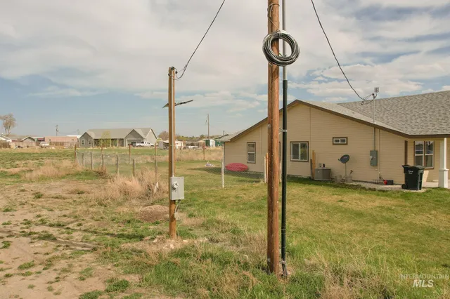 $170,000 | 4222 A Peck Street, Buhl, ID 83316