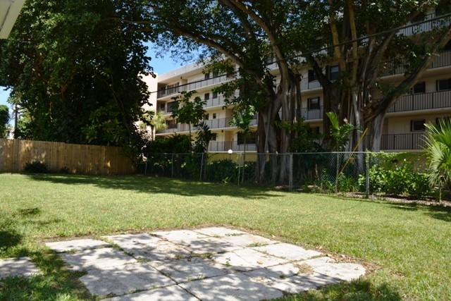 234 Northeast Wavecrest Way Boca Raton, FL 33432 - Photo 15 of 21 DSC_0031