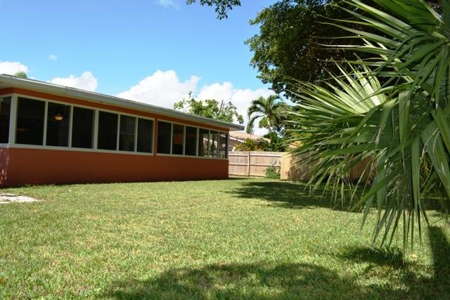 234 Northeast Wavecrest Way Boca Raton, FL 33432 - Photo 17 of 21 DSC_0033