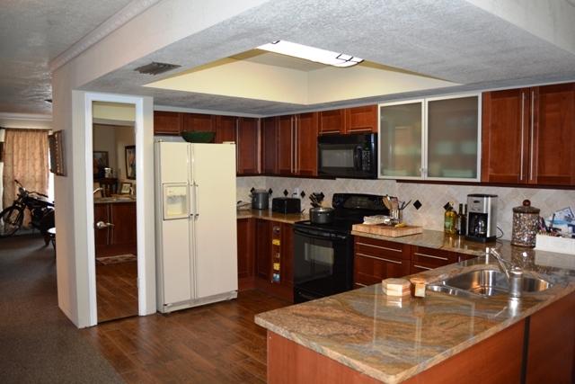 234 Northeast Wavecrest Way Boca Raton, FL 33432 - Photo 2 of 21 DSC_0002
