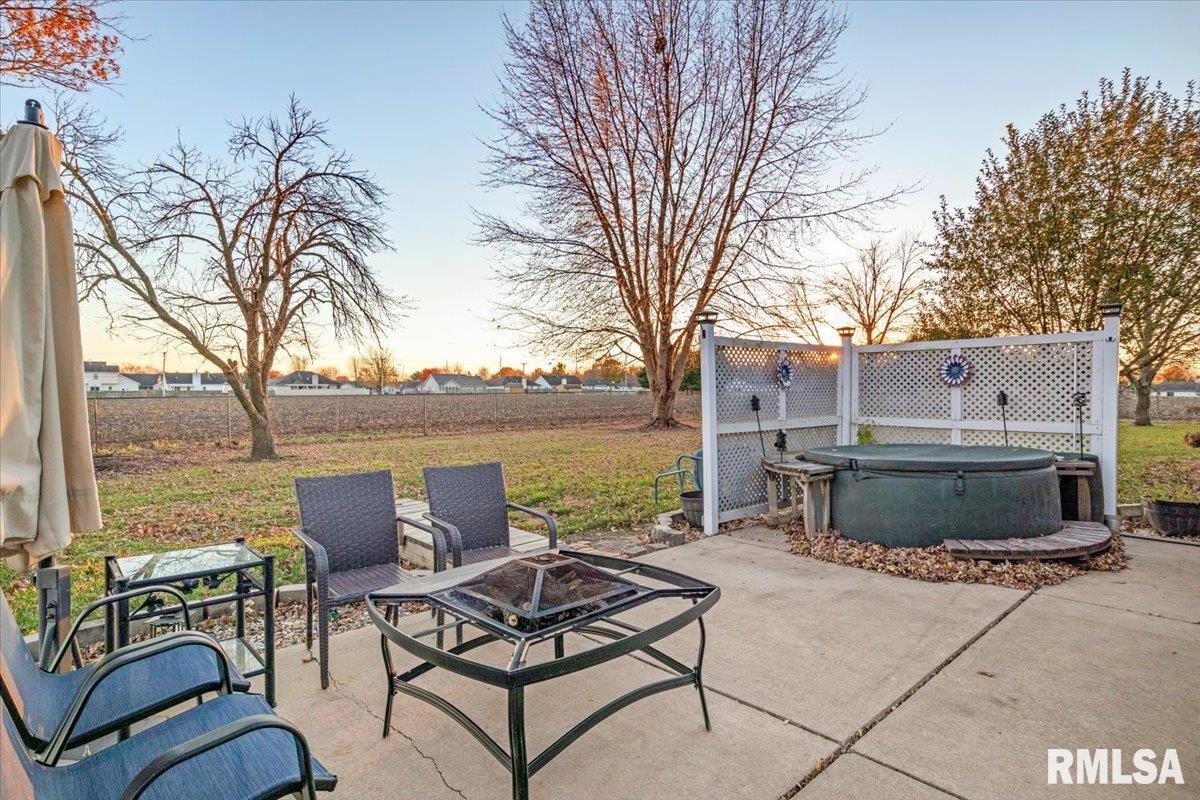 2816 Hilltop Road Springfield, IL 62712 - Photo 46 of 46