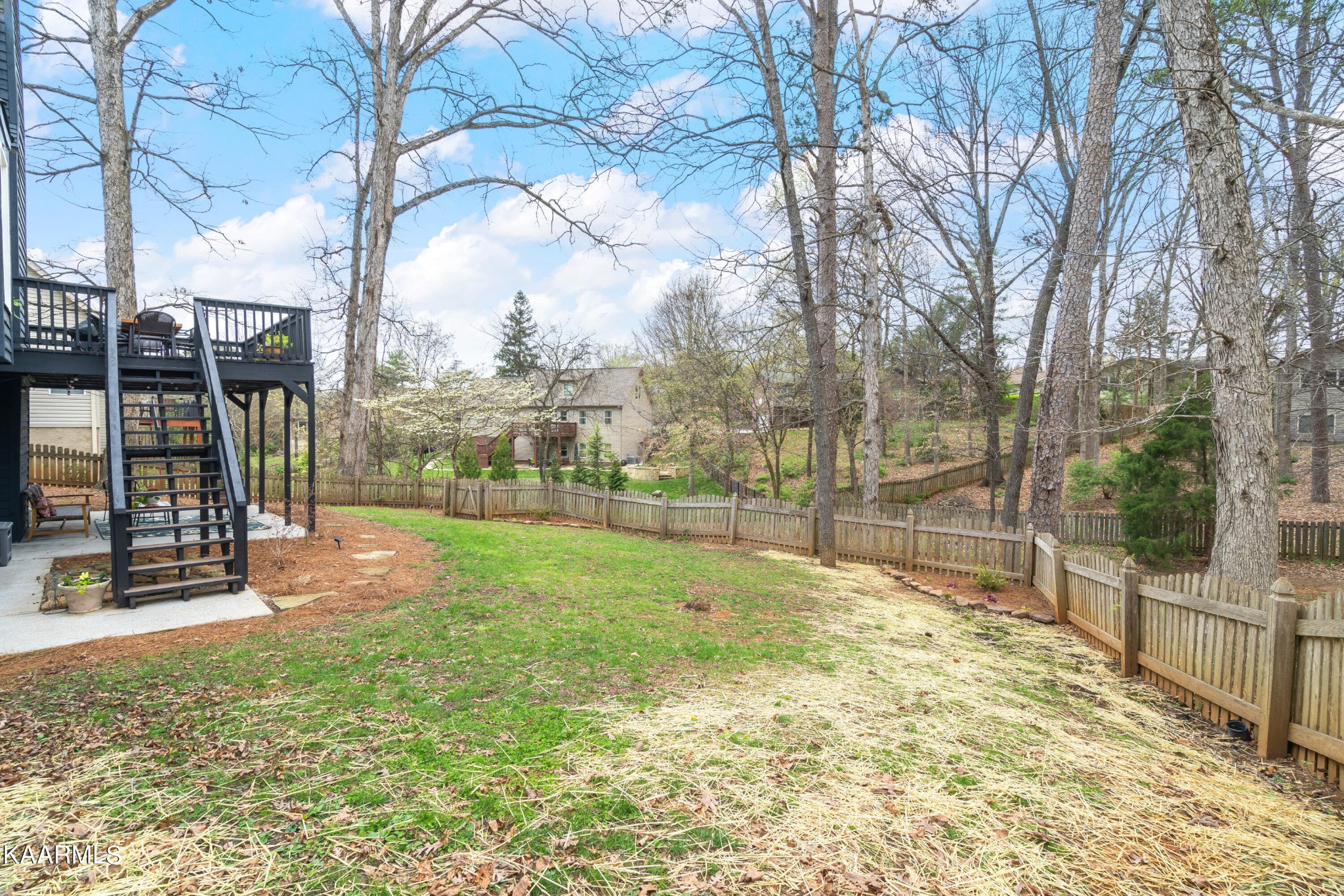 8825 Nubbin Ridge Road Knoxville, TN 37923 - Photo 12 of 46 Gallery Image 12
