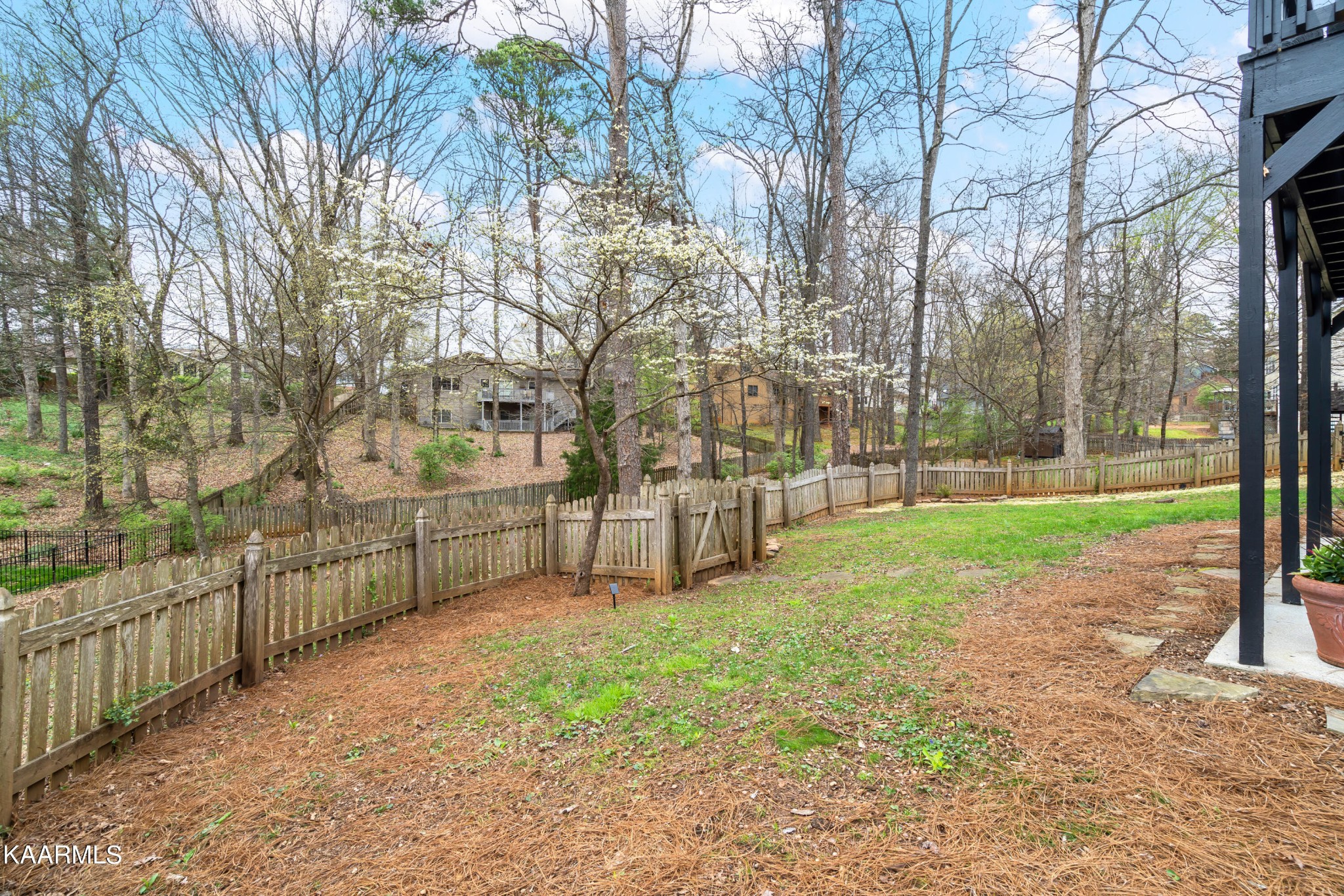 8825 Nubbin Ridge Road Knoxville, TN 37923 - Photo 13 of 46 Gallery Image 13