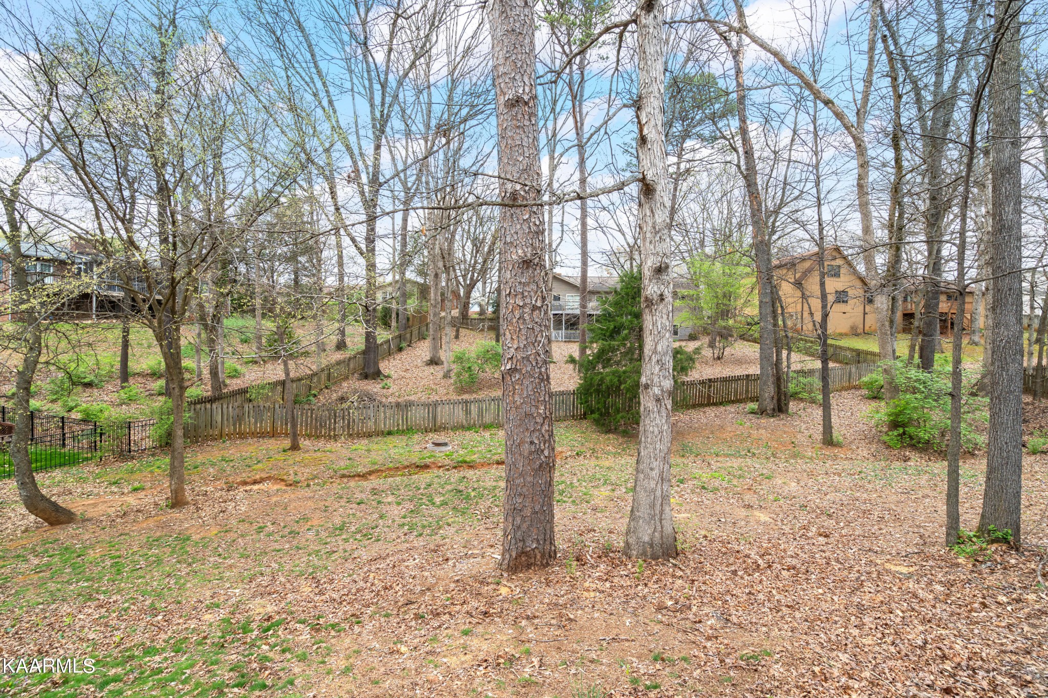 8825 Nubbin Ridge Road Knoxville, TN 37923 - Photo 35 of 46 Gallery Image 35