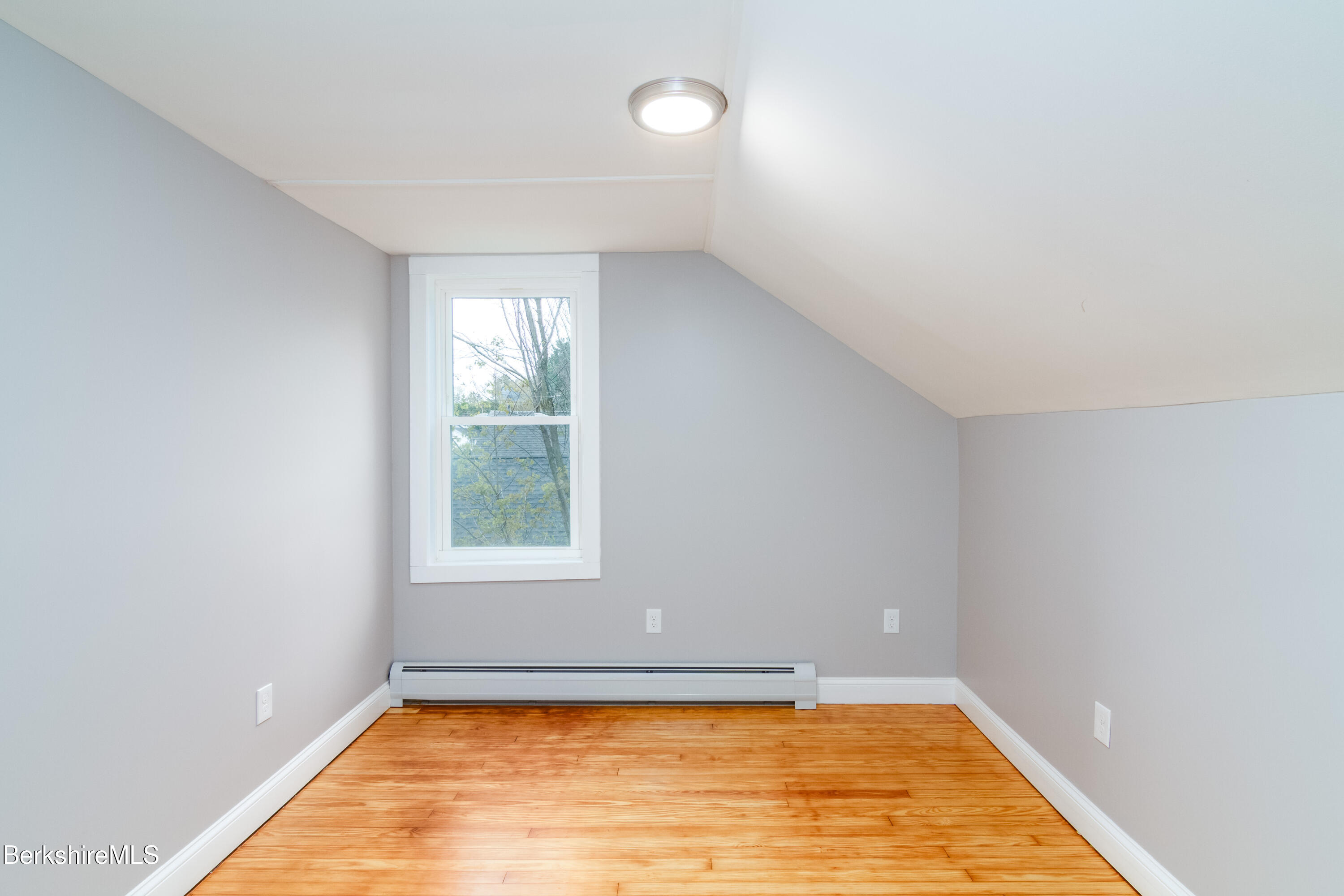38 Fisk Road Adams, MA 01220 - Photo 19 of 27 BR