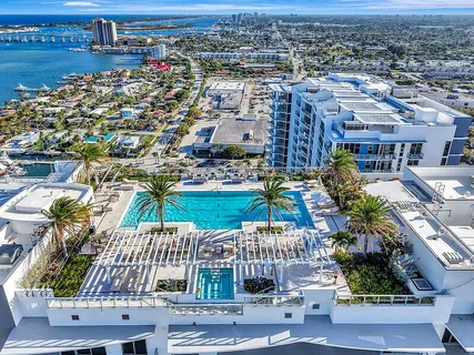 $1,699,000 | 220 Lake Shore Drive, Unit 2105, Lake Park, FL 33403