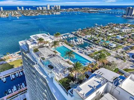 $1,699,000 | 220 Lake Shore Drive, Unit 2105, Lake Park, FL 33403