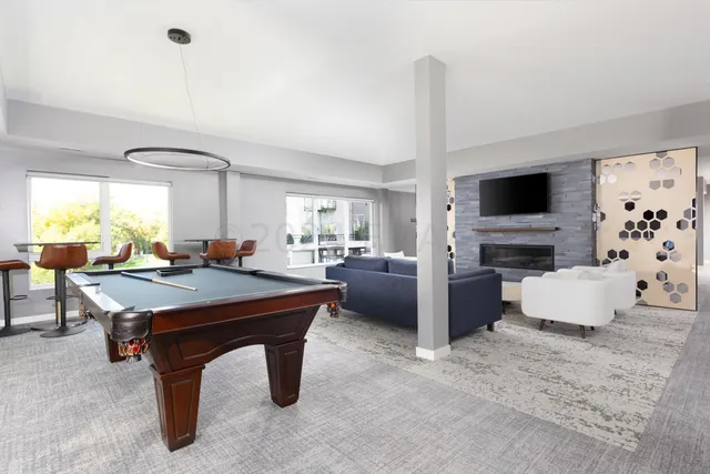 $1,199,000 | 505 Oak Street North, Unit 502, Fargo, ND 58102