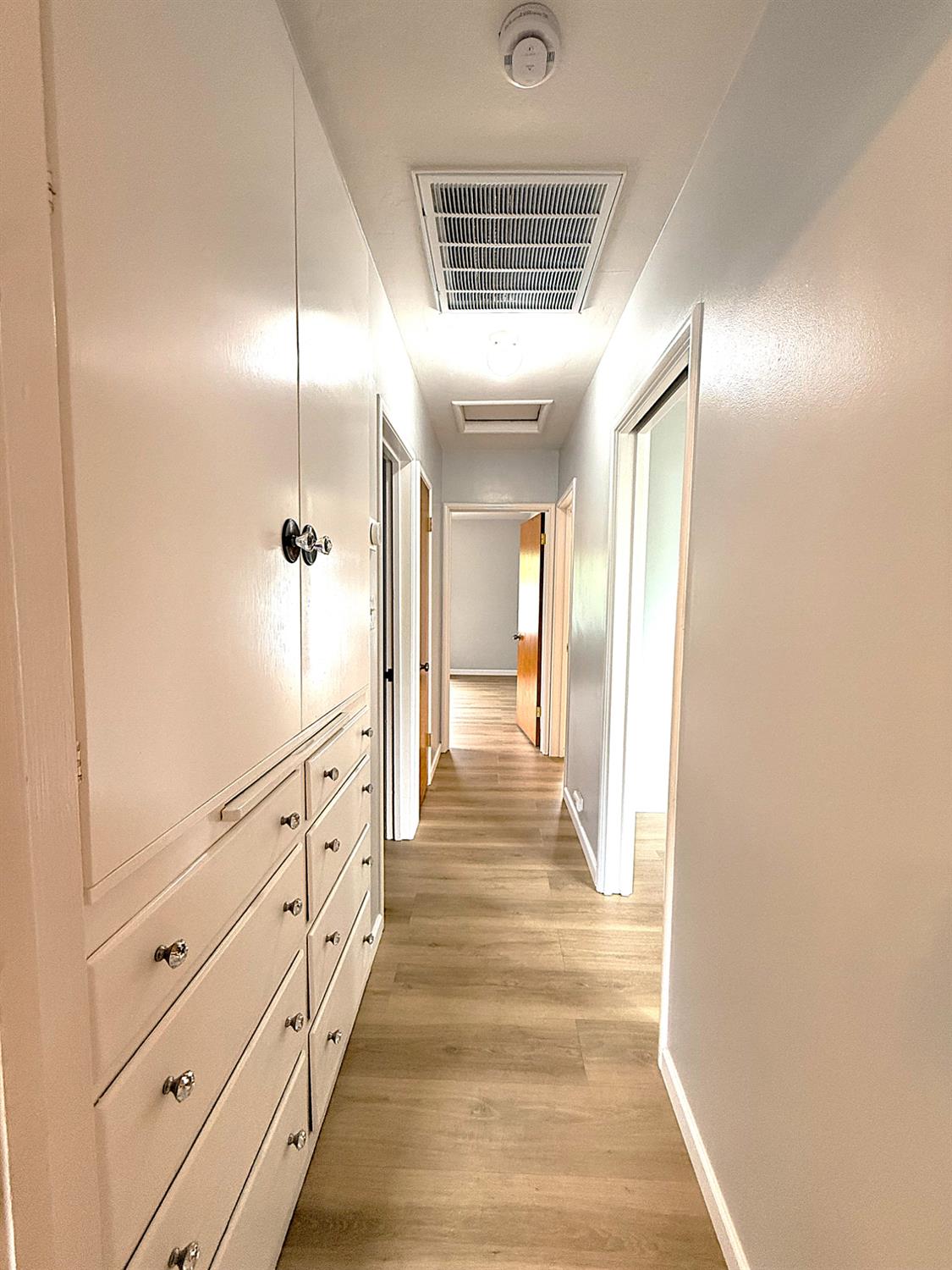 809 South Sowell Street Visalia, CA 93277 - Photo 24 of 58 a view of an entryway