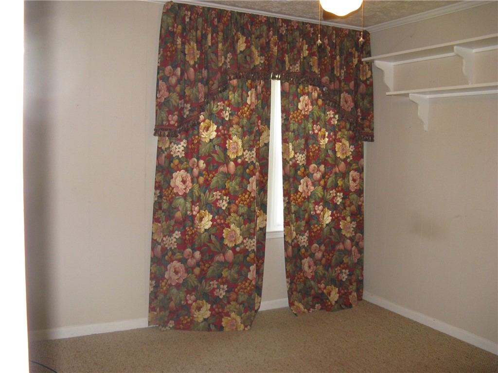 209 Park Drive Iva, SC 29655 - Photo 11 of 20