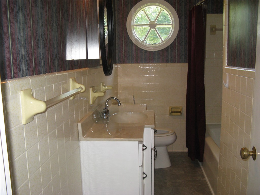 209 Park Drive Iva, SC 29655 - Photo 13 of 20