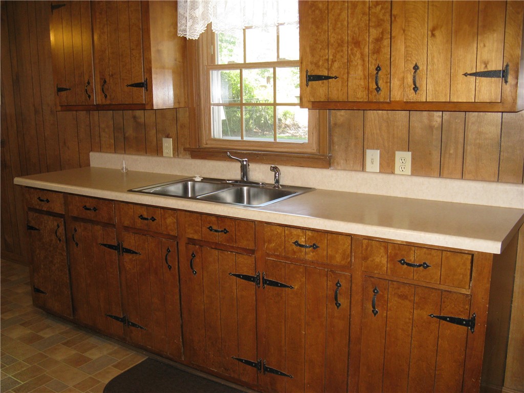 209 Park Drive Iva, SC 29655 - Photo 7 of 20