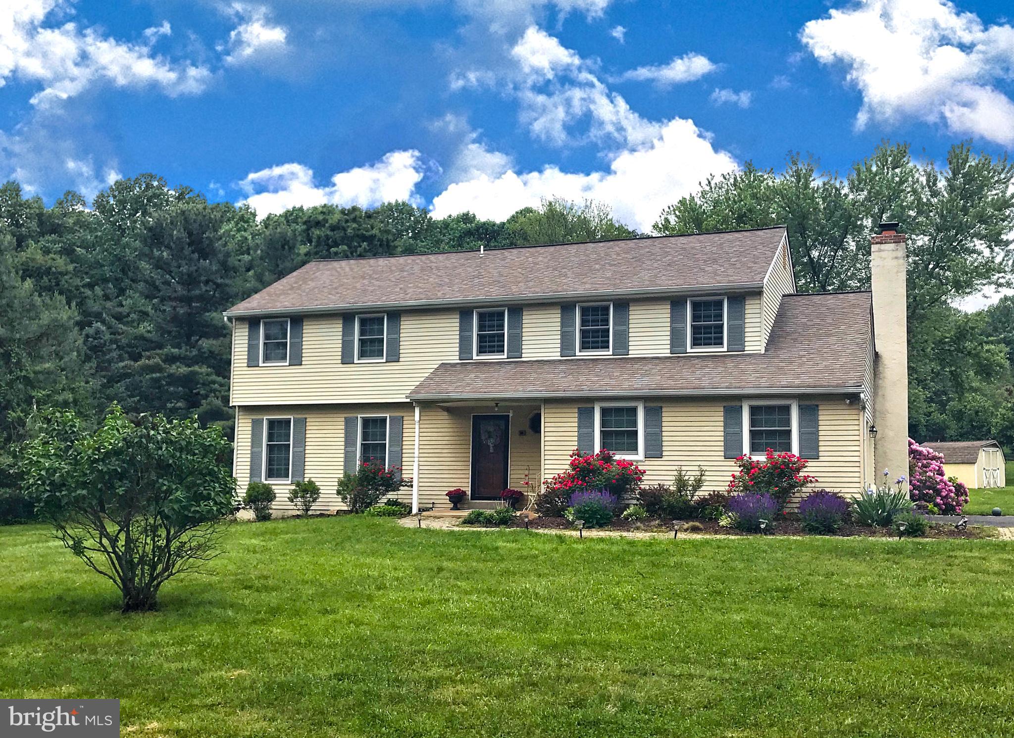 18 Rabbit Run Lane Glenmoore, PA 19343 - Photo 1 of 37