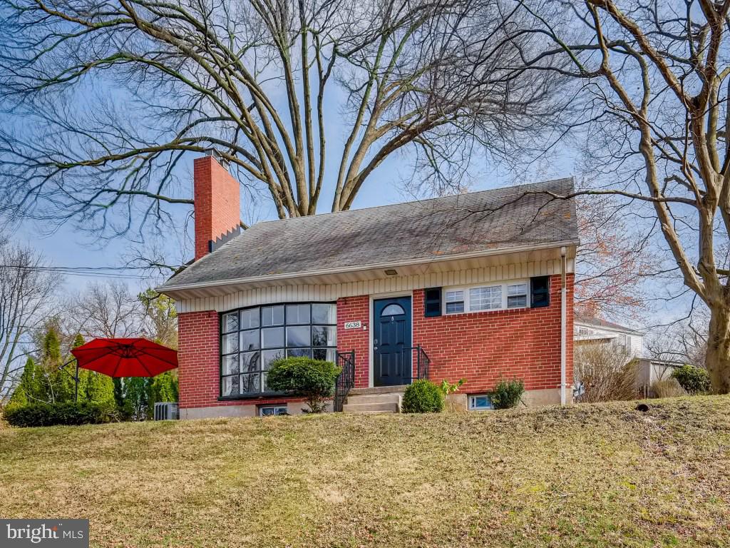 6638 Loch Hill Road Baltimore, MD 21239 - Photo 3 of 27