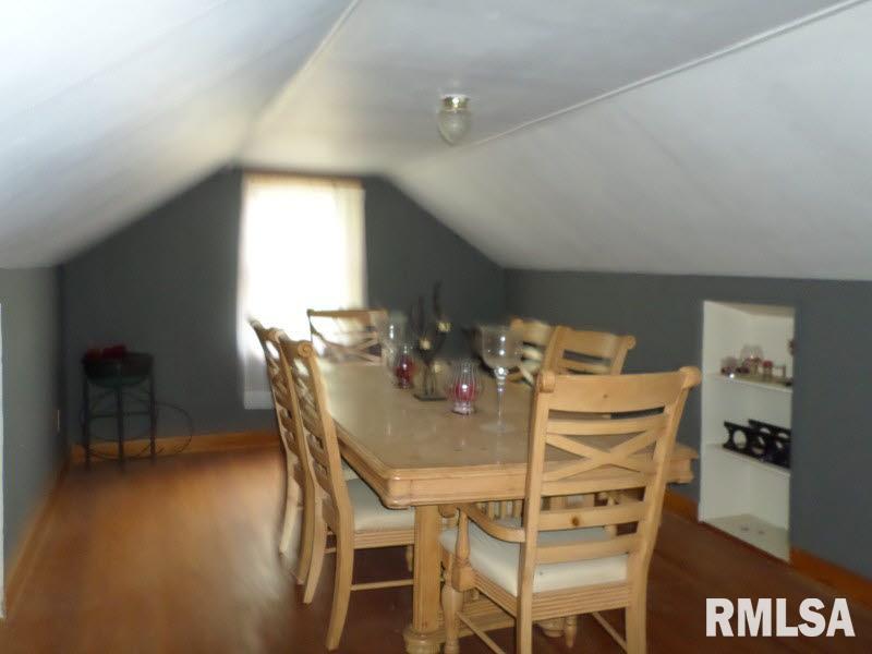 10413 East Bakerville Road Mount Vernon, IL 62864 - Photo 16 of 27 Gallery Image 16