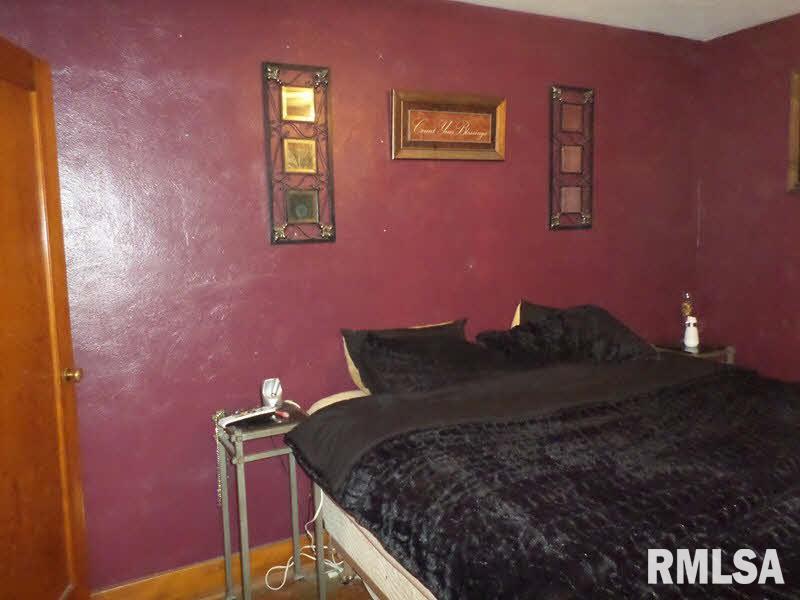 10413 East Bakerville Road Mount Vernon, IL 62864 - Photo 10 of 27 Gallery Image 10