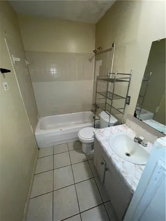 $795 | 4554 Y A Tittle Avenue, Unit 1, Baton Rouge, LA 70820