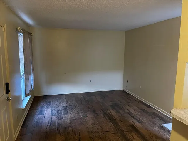 $800 | 4554 Y A Tittle Avenue, Unit 1, Baton Rouge, LA 70820