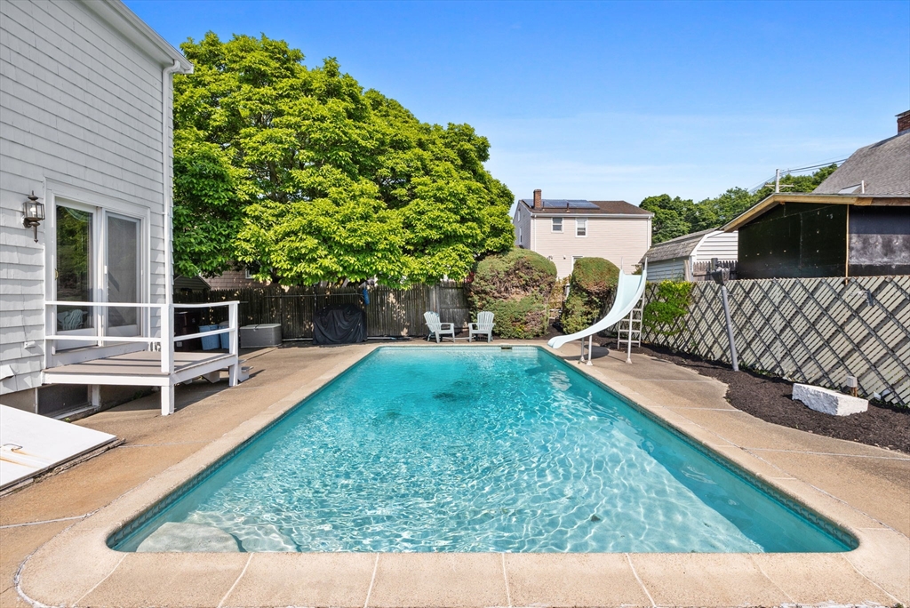 151 Estes Street Everett, MA 02149 - Photo 30 of 39