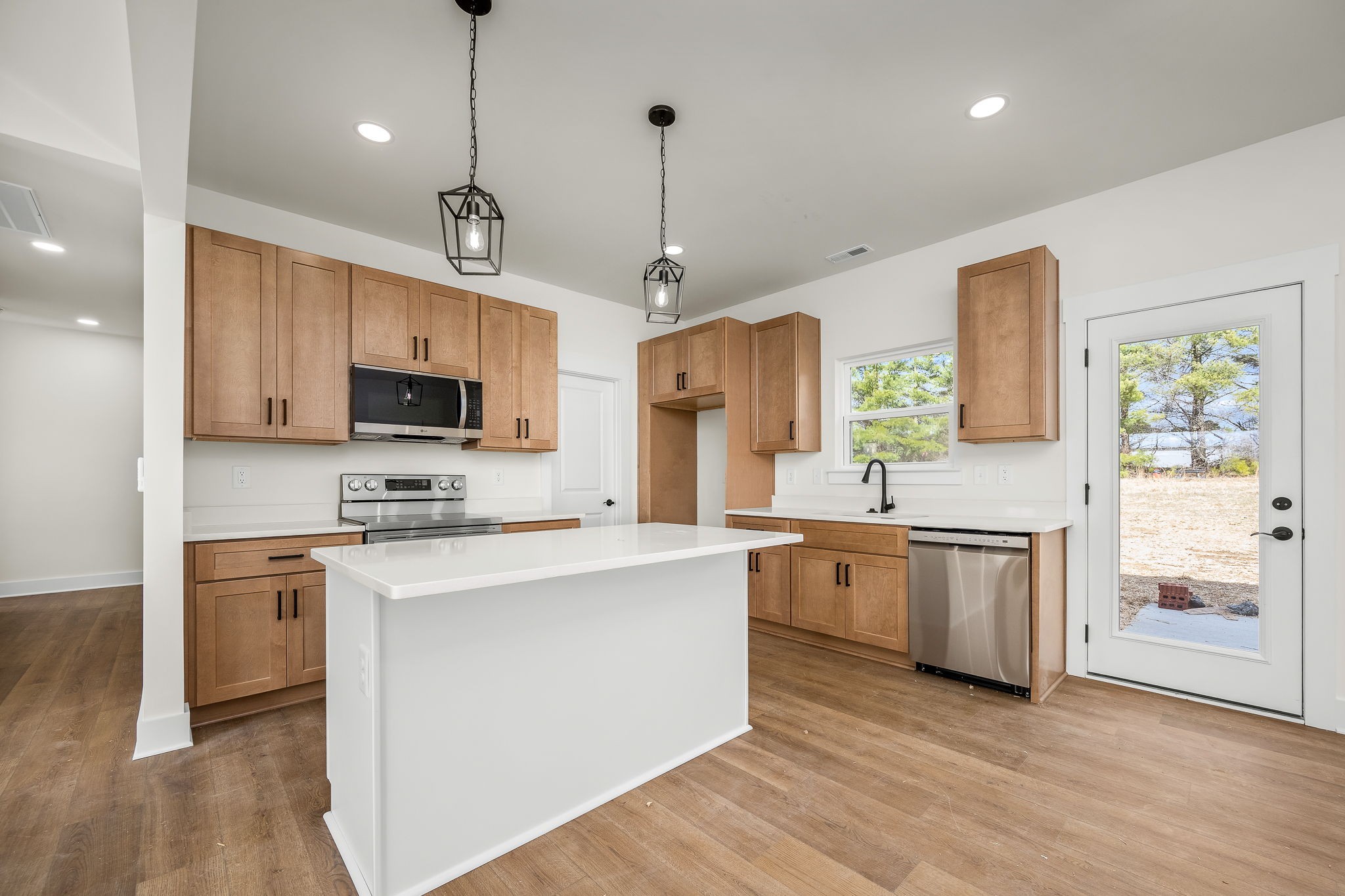 4185 Asbury Road Manchester, TN 37355 - Photo 9 of 25