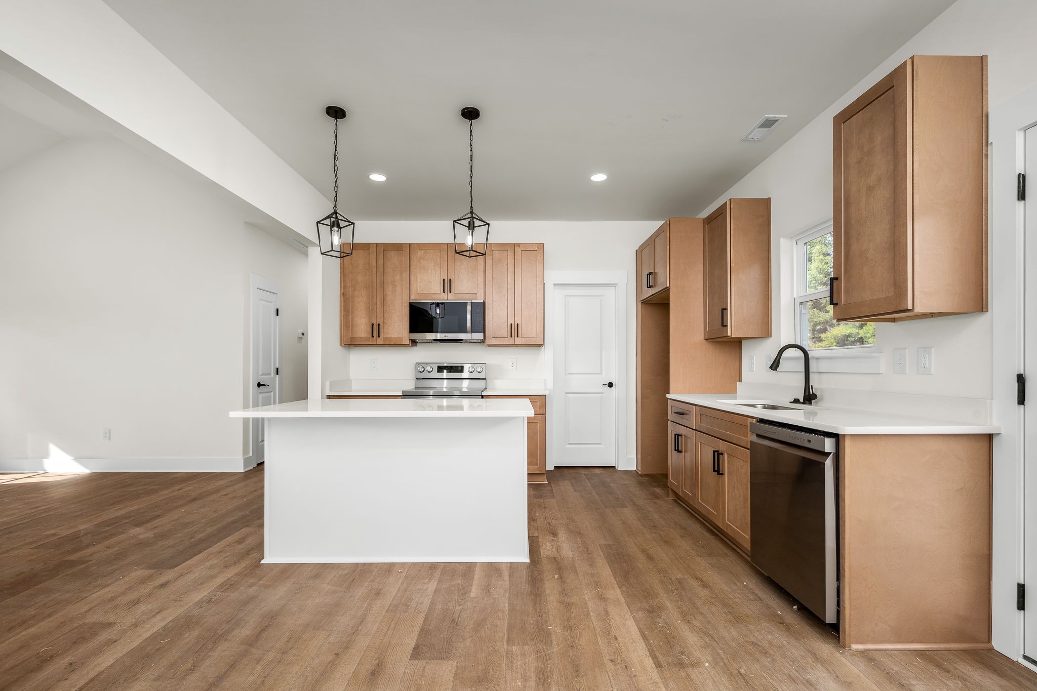 4185 Asbury Road Manchester, TN 37355 - Photo 10 of 25