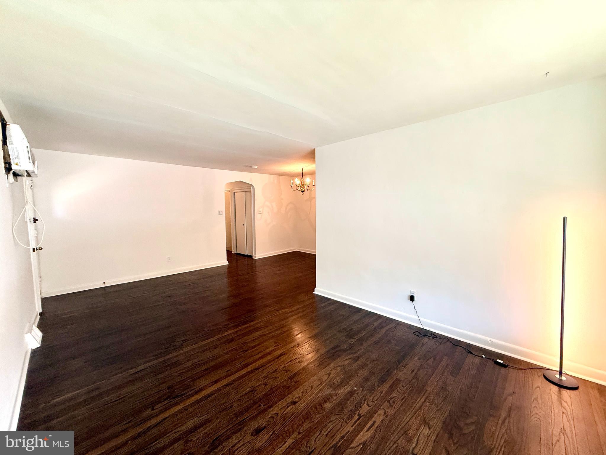 1121 Ripley Street Philadelphia, PA 19111 - Photo 7 of 34 Gallery Image 7