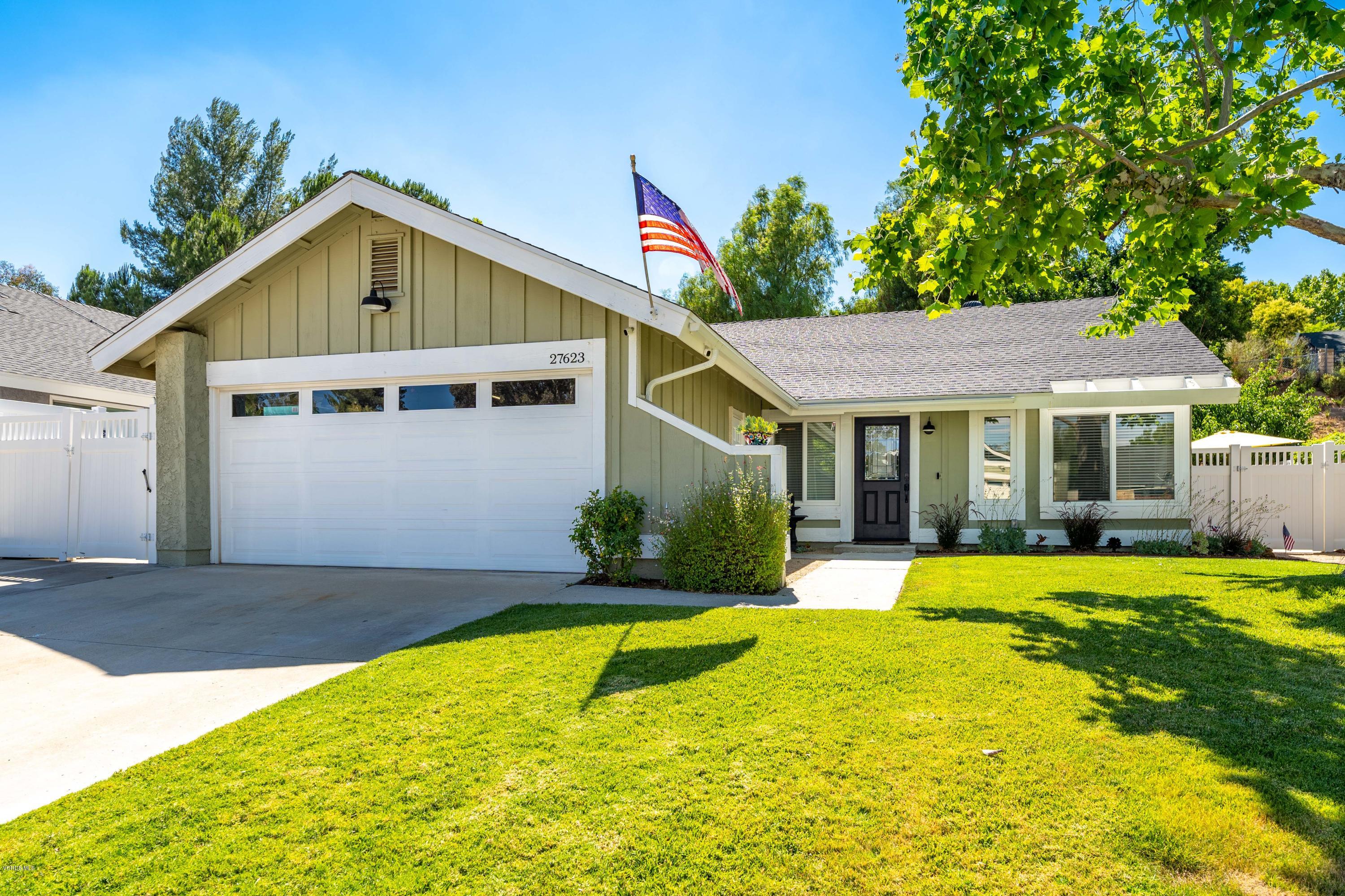 27623 Maple Ridge Circle Valencia, CA 91354 - Photo 1 of 21 27623 Maple Ridge MLS (29 of 30)