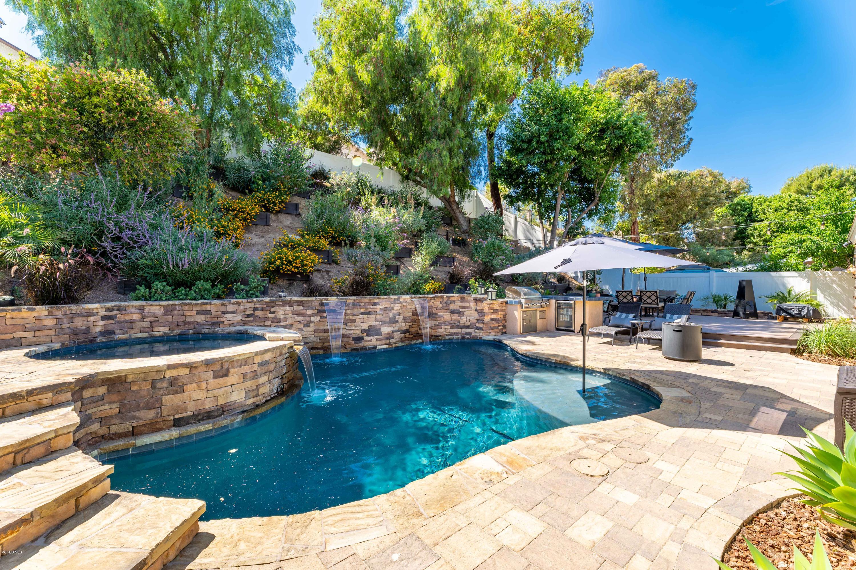27623 Maple Ridge Circle Valencia, CA 91354 - Photo 14 of 21 27623 Maple Ridge MLS (20 of 30)
