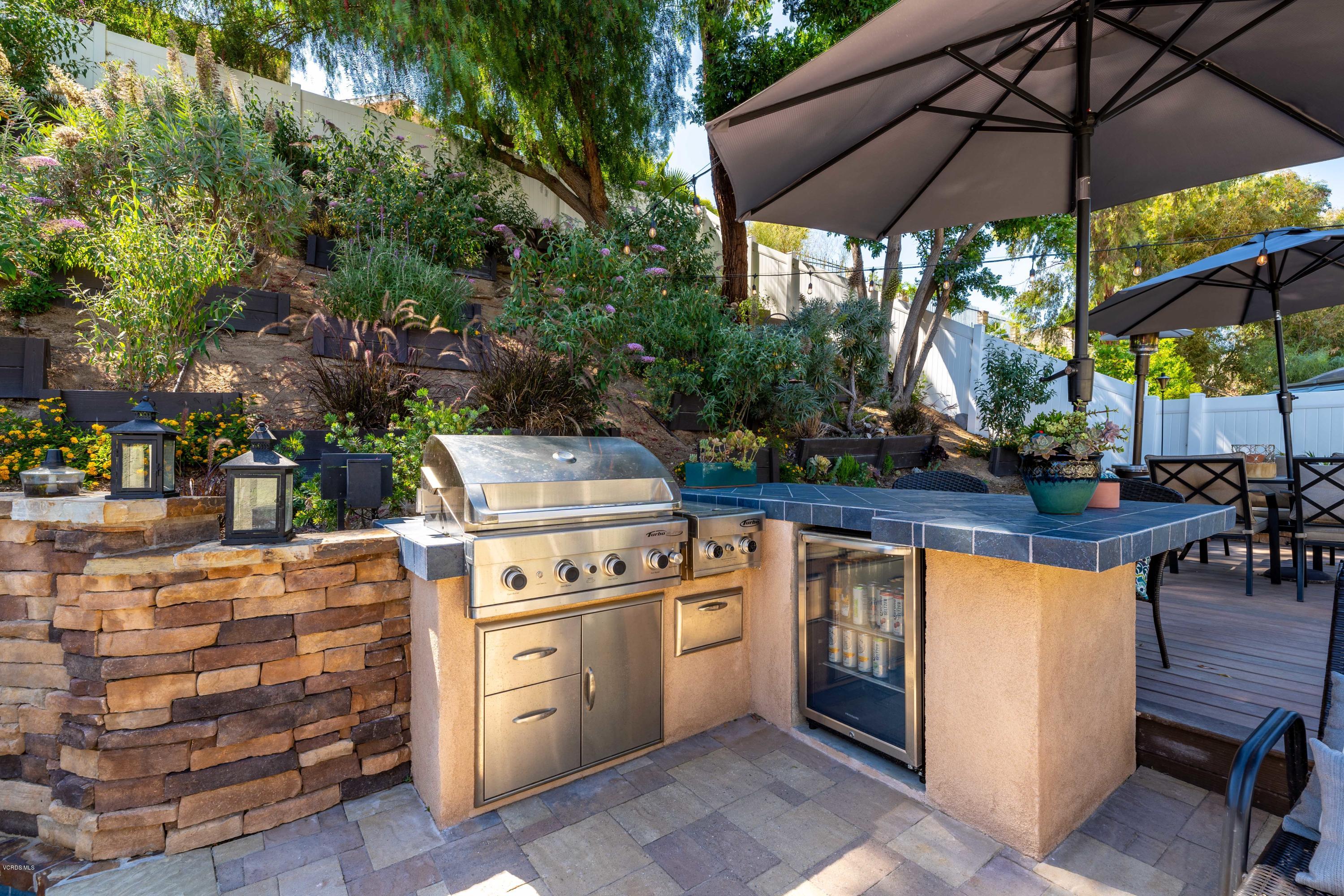 27623 Maple Ridge Circle Valencia, CA 91354 - Photo 18 of 21 27623 Maple Ridge MLS (25 of 30)