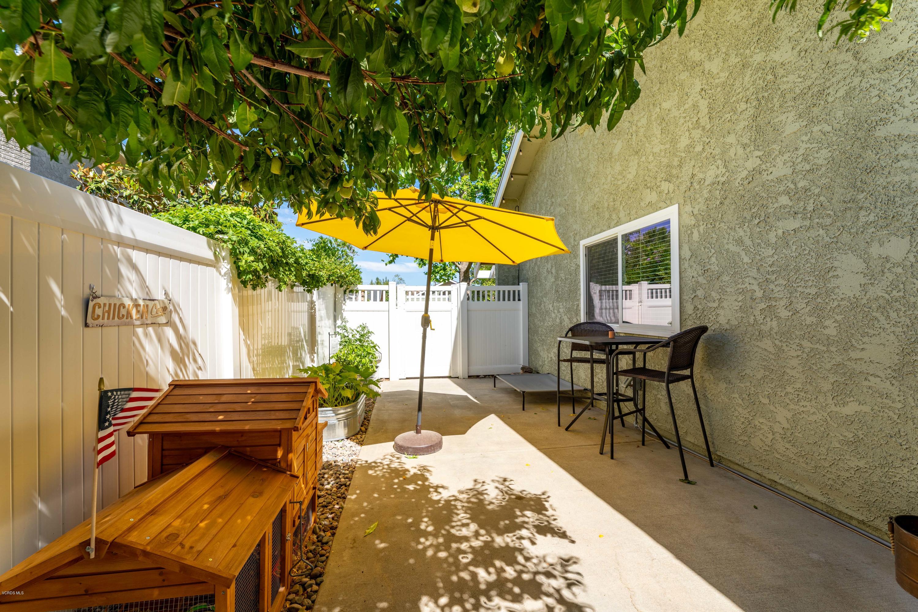 27623 Maple Ridge Circle Valencia, CA 91354 - Photo 19 of 21 27623 Maple Ridge MLS (24 of 30)