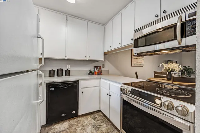 $574,990 | 3845 Vineyard Avenue, Unit F, Pleasanton, CA 94566