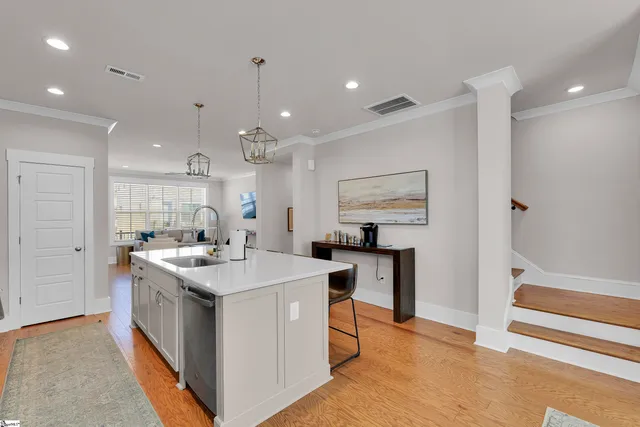 $550,000 | 11 Keat Avenue, Greenville, SC 29601