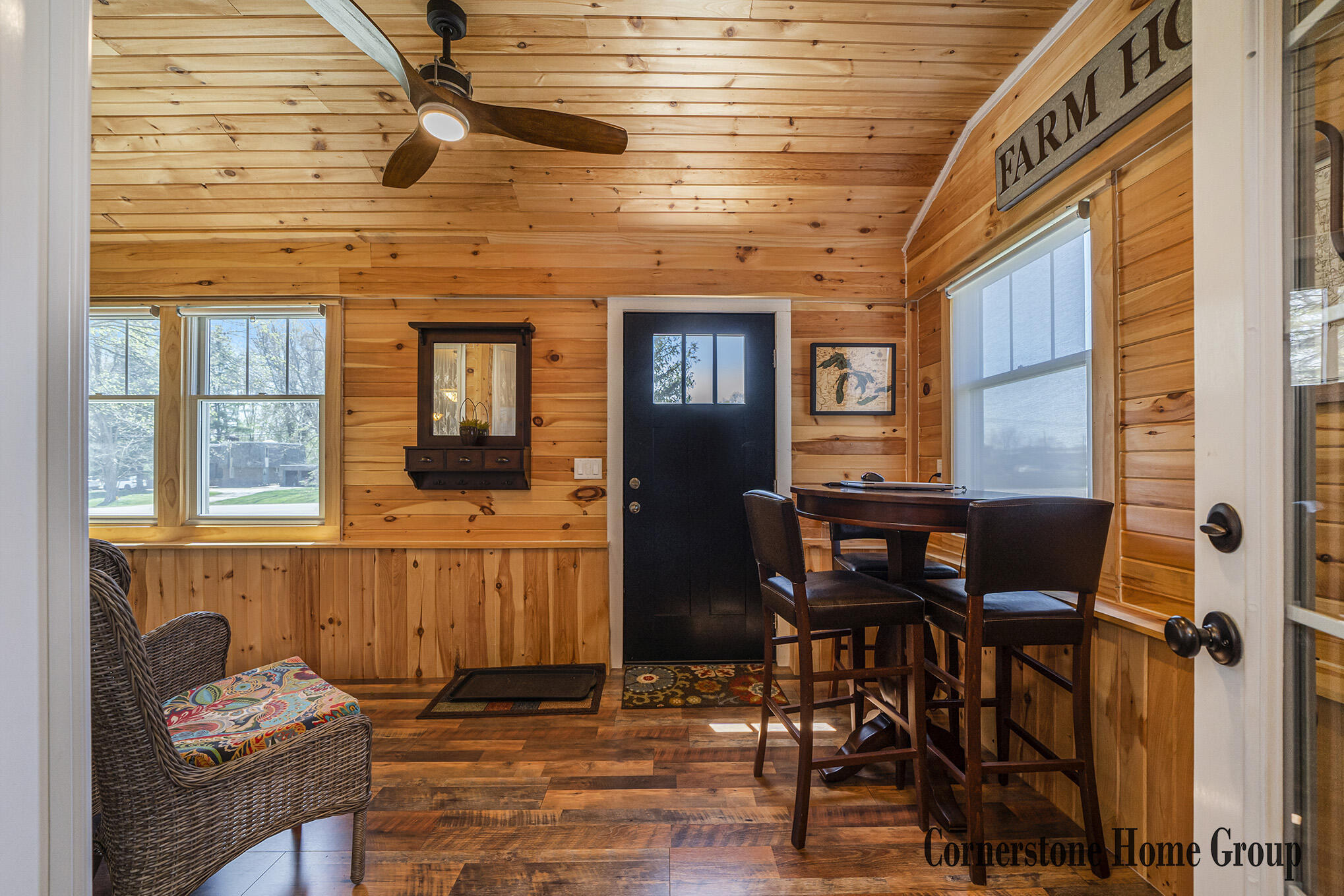 5635 Cascade Road Southeast Grand Rapids, MI 49546 - Photo 4 of 40 220509_NDP5635Cascade-08158
