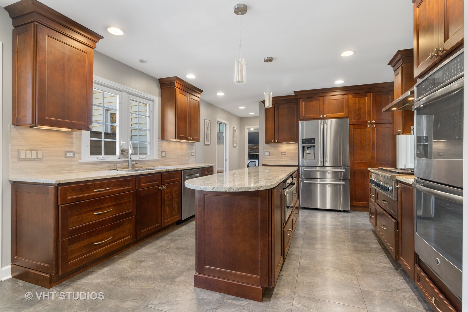 3850 Normandy Lane Northbrook, IL 60062 - Photo 4 of 21