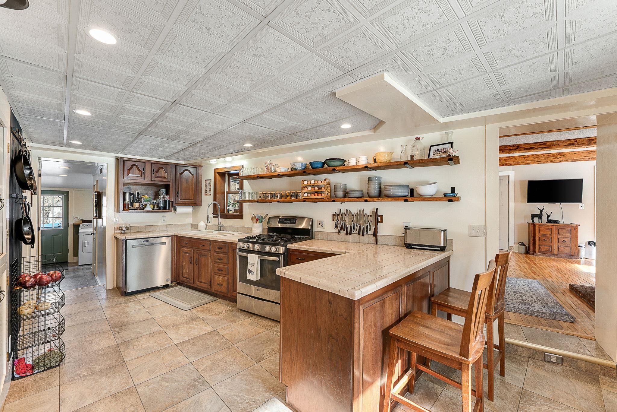 9741 Highway 15 Cambridge, VT 05464 - Photo 14 of 46