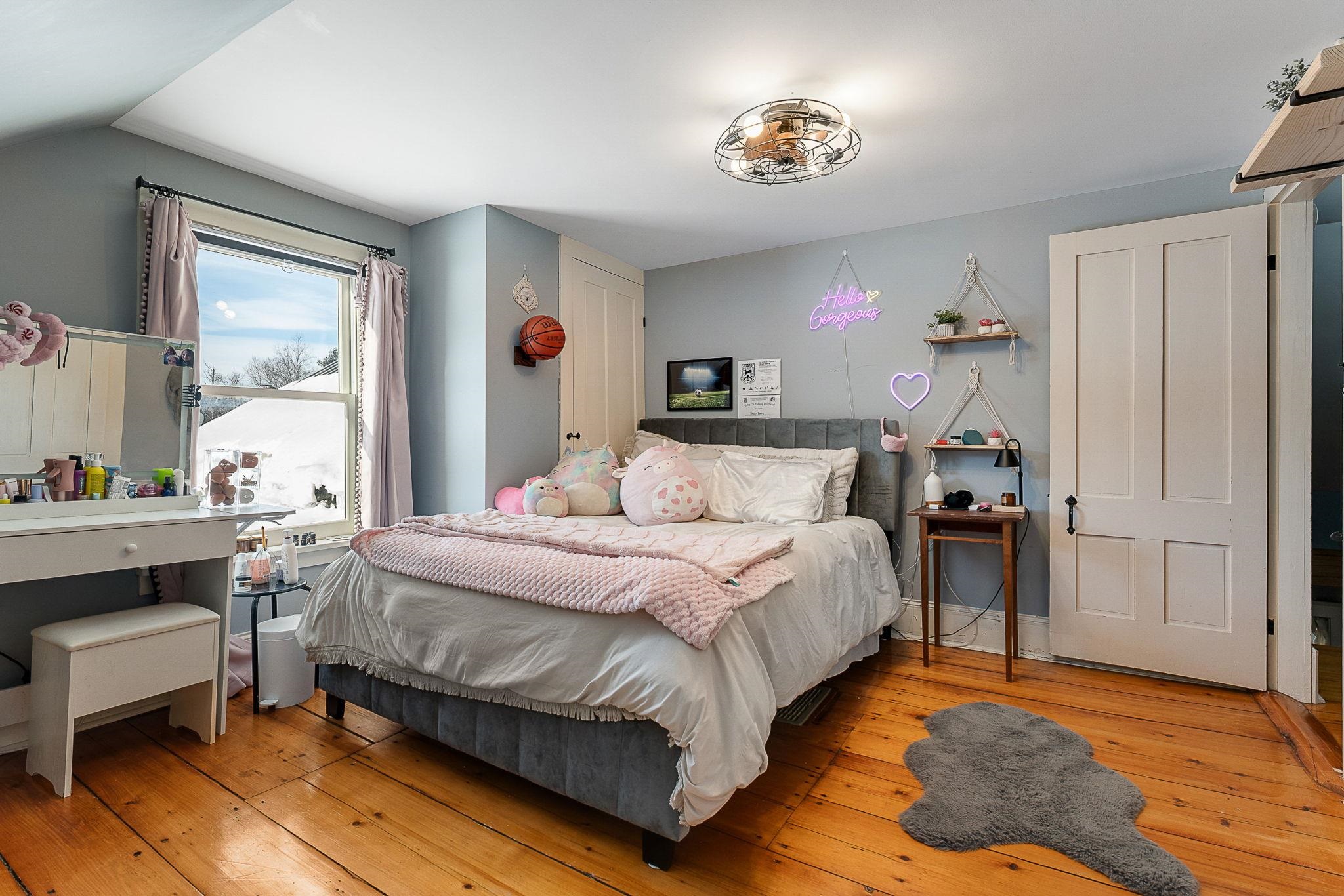 9741 Highway 15 Cambridge, VT 05464 - Photo 32 of 46