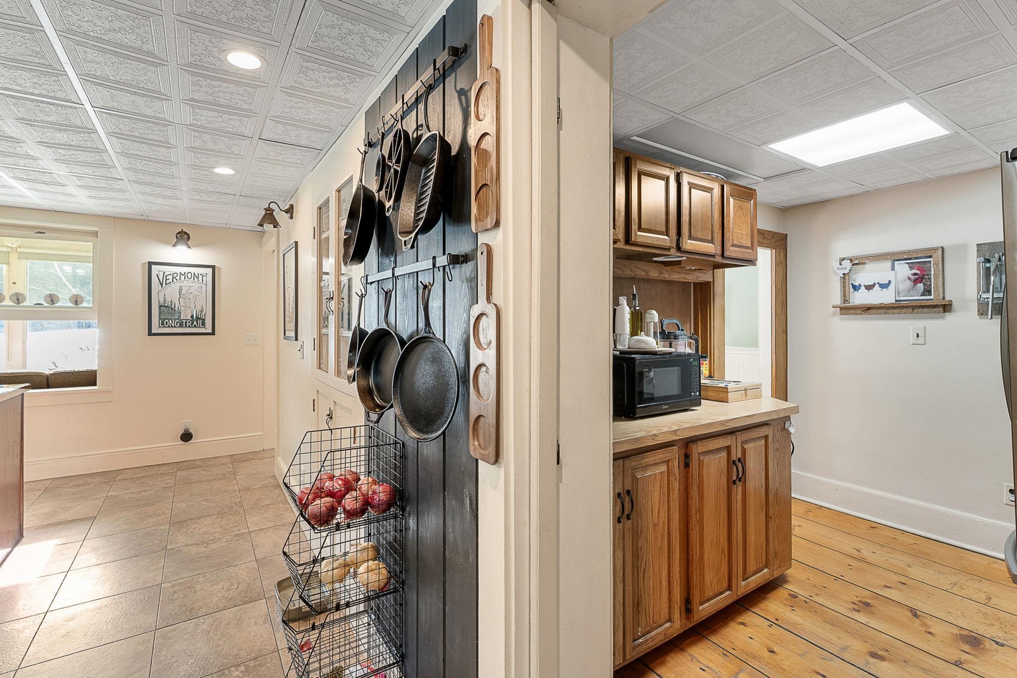 9741 Highway 15 Cambridge, VT 05464 - Photo 7 of 46