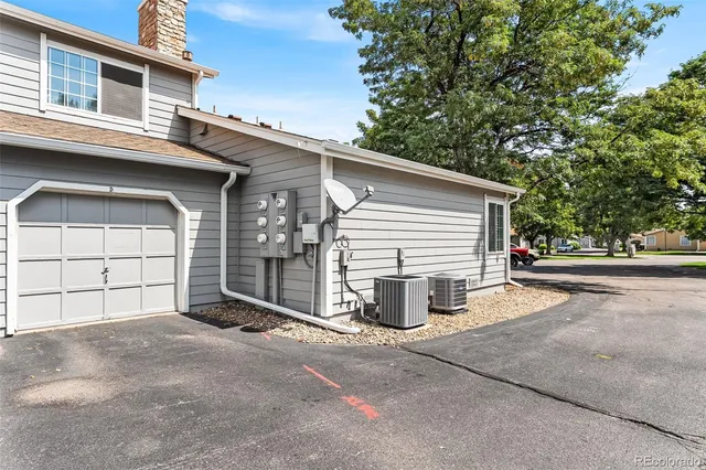 a view of a house with a garage