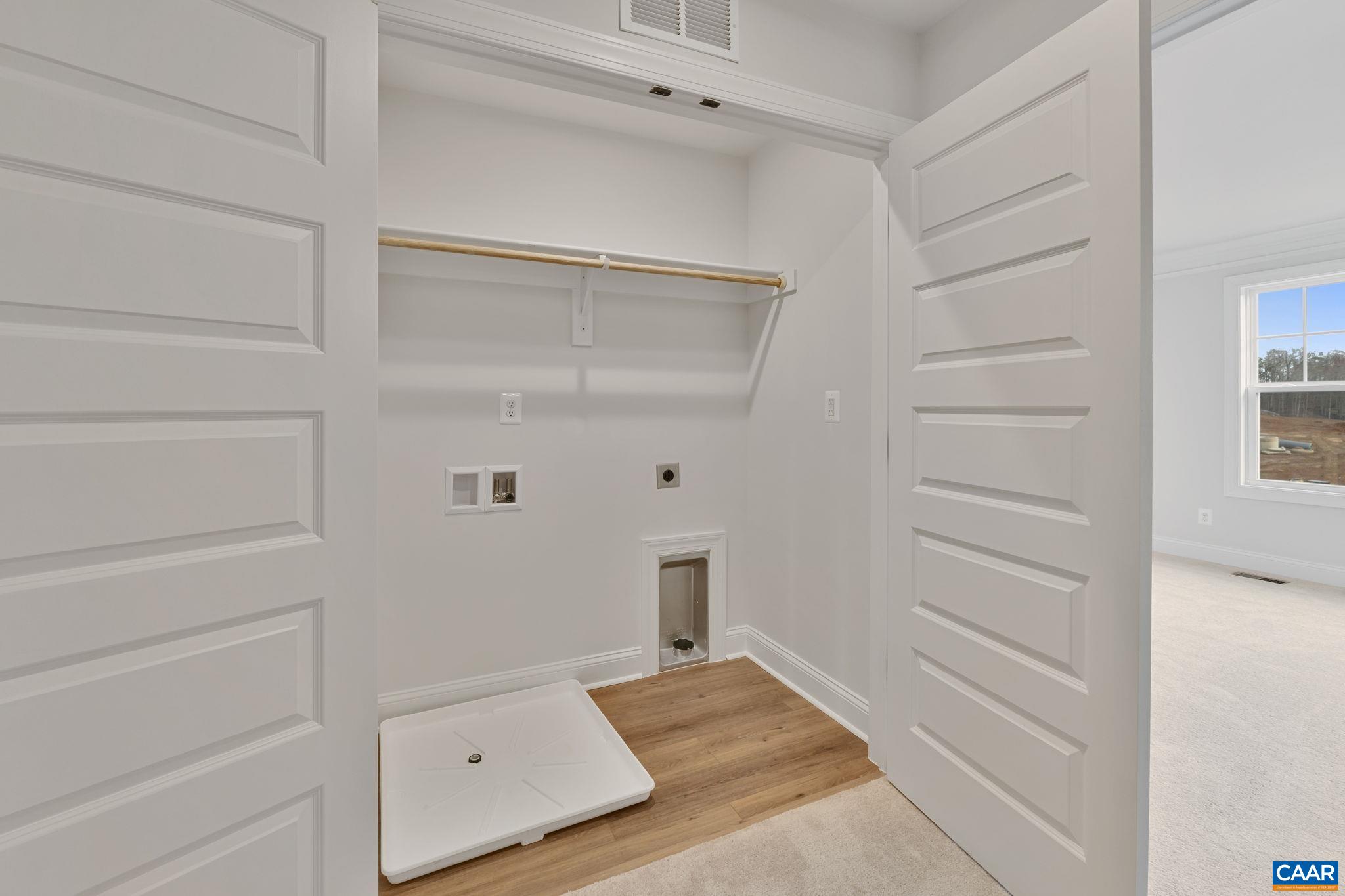 33 Talen Lane Charlottesville, VA 22911 - Photo 34 of 44 a view of walk in closet