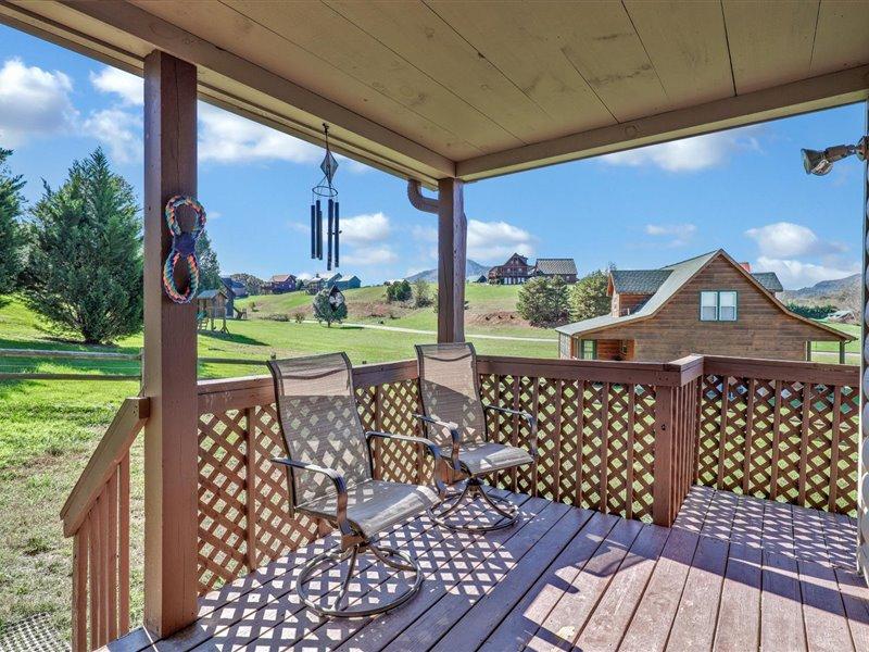 3304 Robeson Road Sevierville, TN 37862 - Photo 4 of 25 04-IMG_6981
